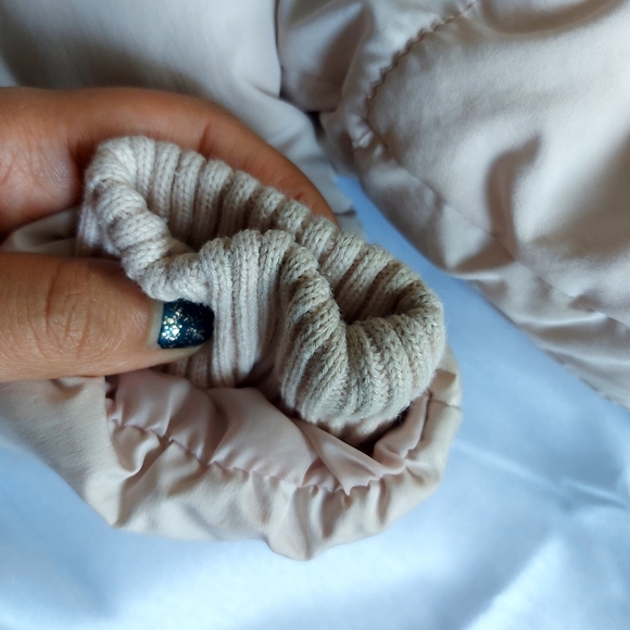 Old Navy Baby Winter Coat in Light Pink - Size 18-24 months - Picture 13 of 15